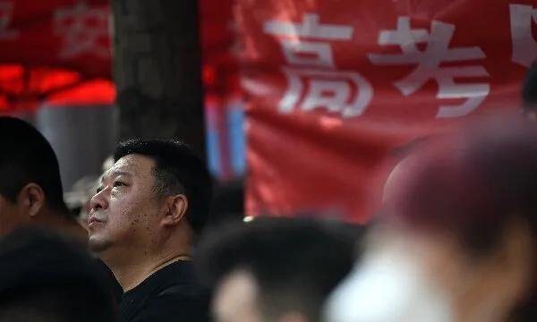 又是一年高考季，怀念当年，因为数理化不行根本没考上高中，放到古代哥最少也是个秀才
