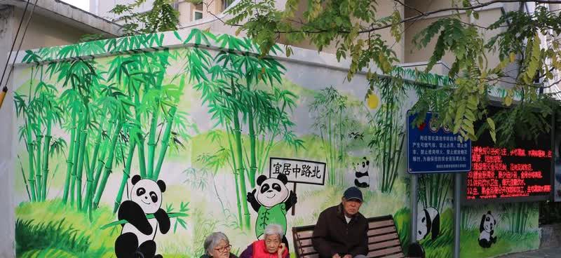 牛群现状曝光，75岁高龄仍住老小区，生活简朴

牛群，这位曾经的春晚常客，如