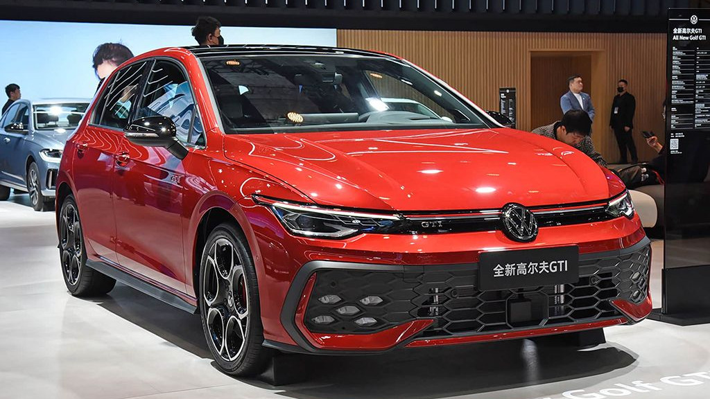 别嘴硬，20万唯一原厂自带回火放炮声的车，真就只有高尔夫GTI