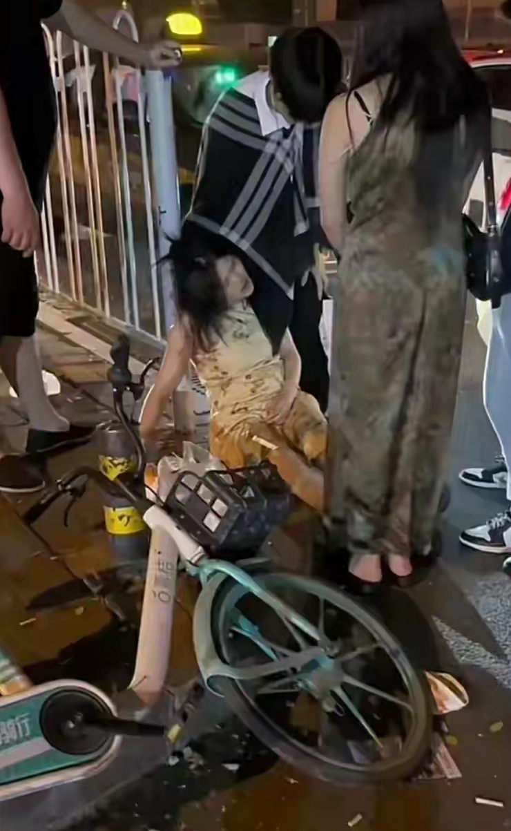 幸好碰到好人了，不然就惨了！