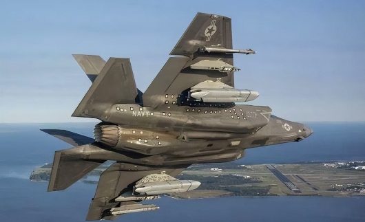 80公里外锁定F-22、450公里横扫非隐形战机，解放军去年11月的十轮兵棋推演