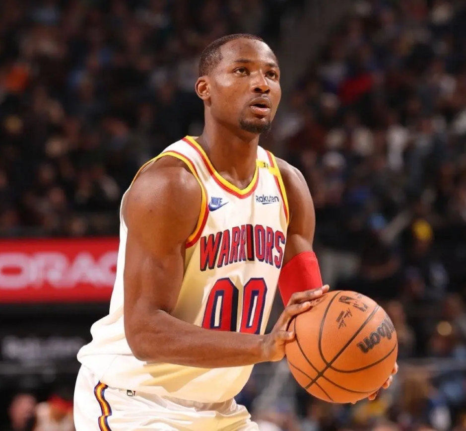 媒体NBCS报道如果库明家的问题在近期仍得不到解决，那么库明家和他的团队计划在下