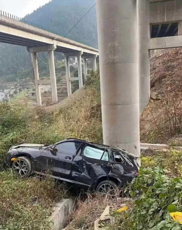 领导说卖我8万。这价格公道吗？