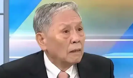帅化民说：中美现在正是“比狠”的时候，心慈手软必败无疑，遇到比你块头大的欺负你的
