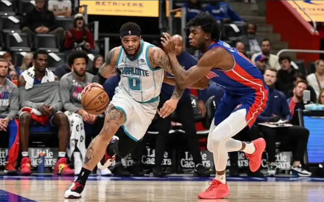 NBA战况：灰熊赢球第8升第5，森林狼崩盘掉第8，掘金快船勇士灰熊发来贺电！
骑
