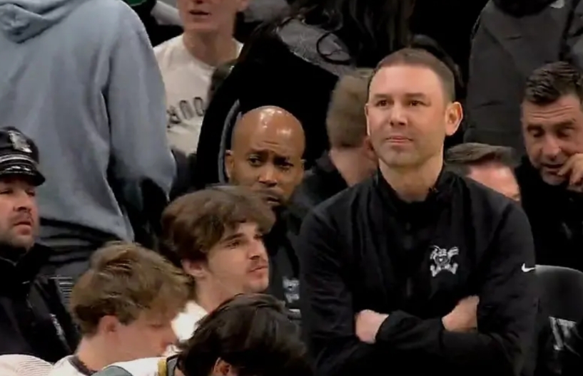 掘金客场力克绿衫军！
约老师倒下了，掘金没有倒下，除了输给波特的篮网，掘金在约老