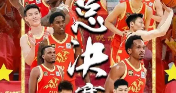 广厦和北汽的漏洞
许利民指导说了一句话，广厦有漏洞。在哪？5号位。广厦没有真正意