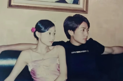 沉默了快20年，为啥突然想起来说了，送谁的礼物？保剑锋都没影了，出不出轨是你们的