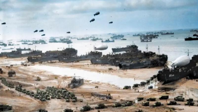 美国耻辱战役！3.5万大军100艘军舰攻岛牺牲300人，结果对手是3条狗