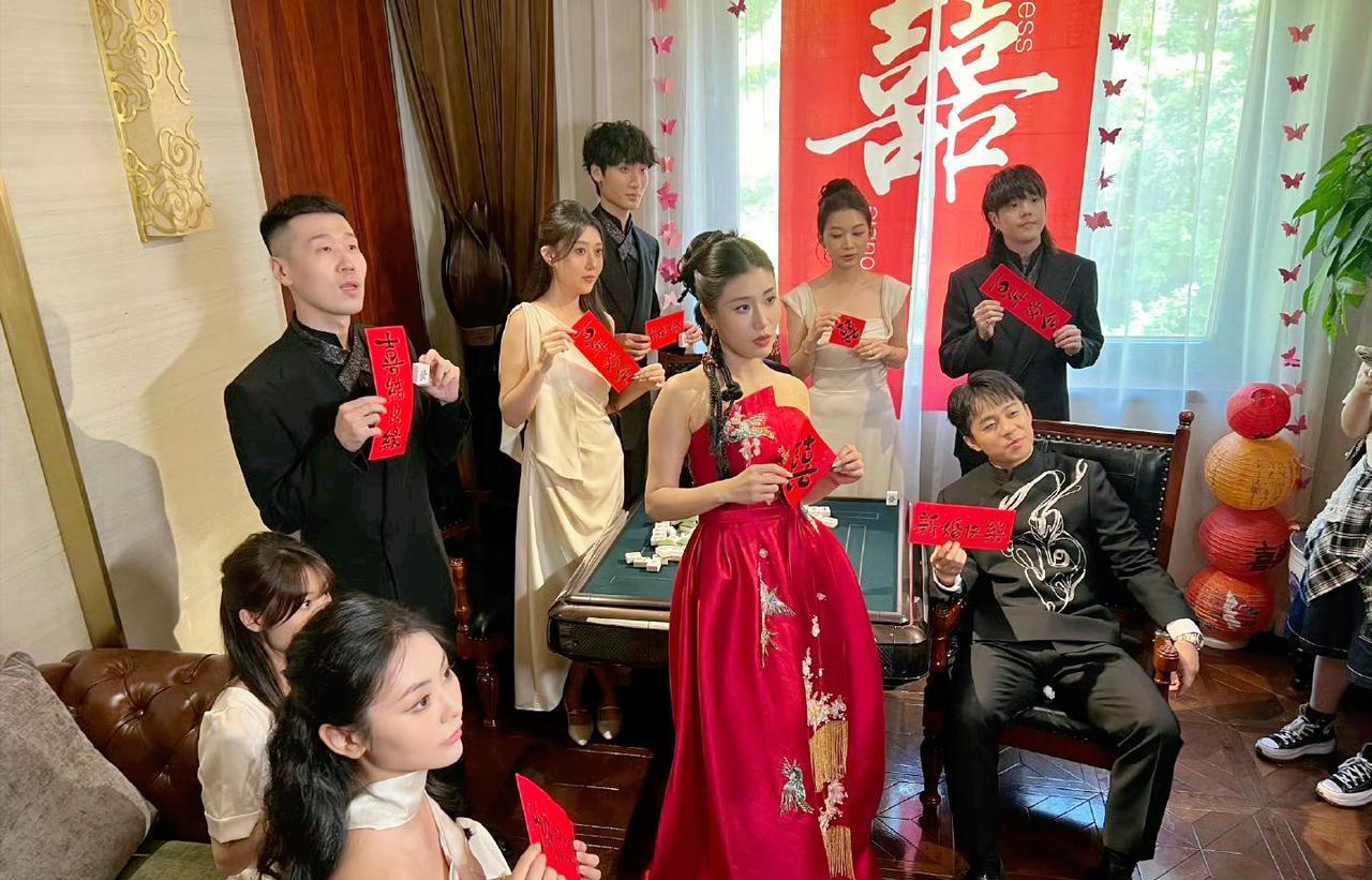 一向低调的德云社，这场婚礼却高调奢华到极致！[吃瓜群众]
德云女孩看过来[酷拽]