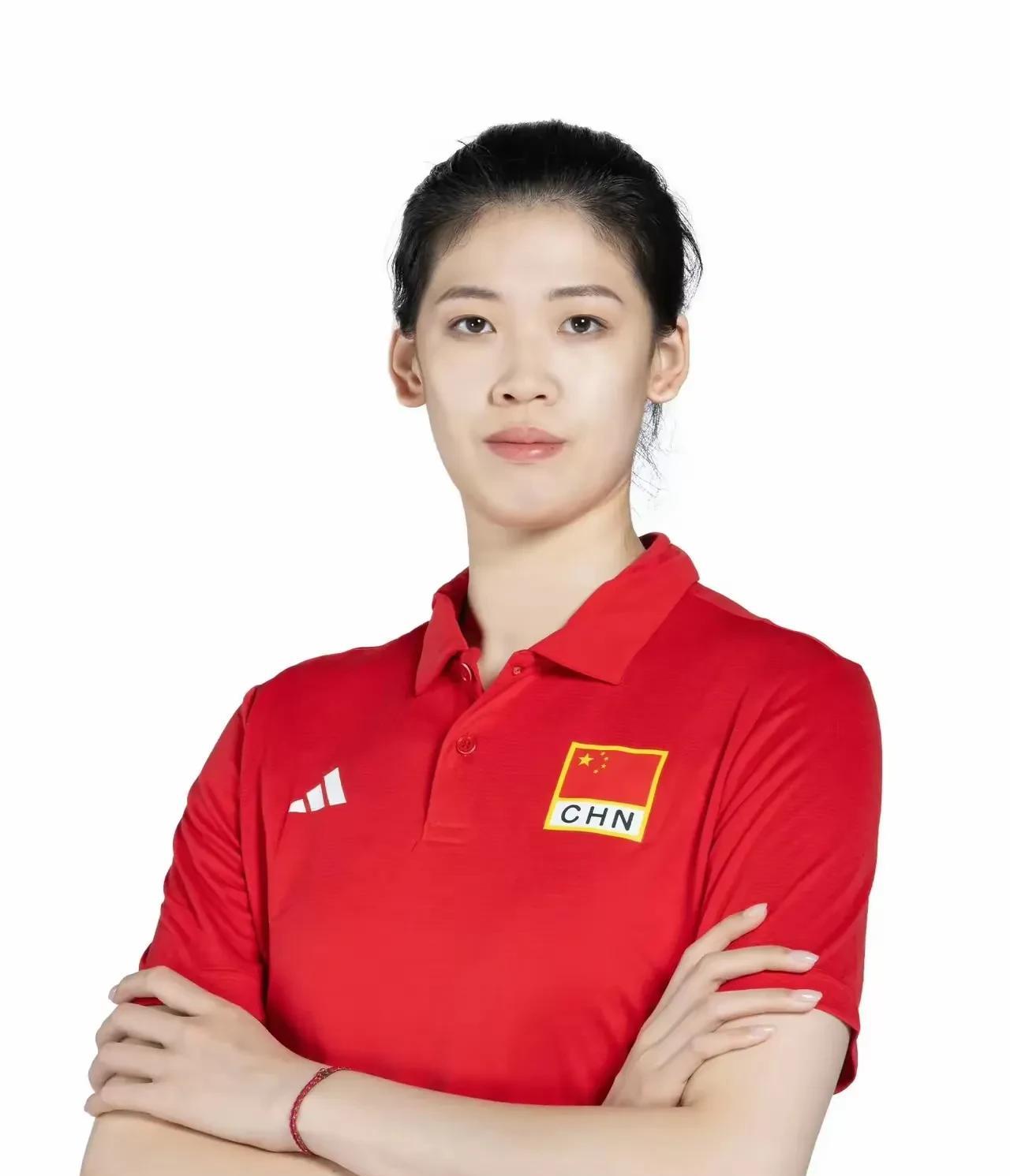 【女排趣事，为什么要进集训名单呢？】
浦江这次说的靠谱，李盈莹三月份做的手术，常