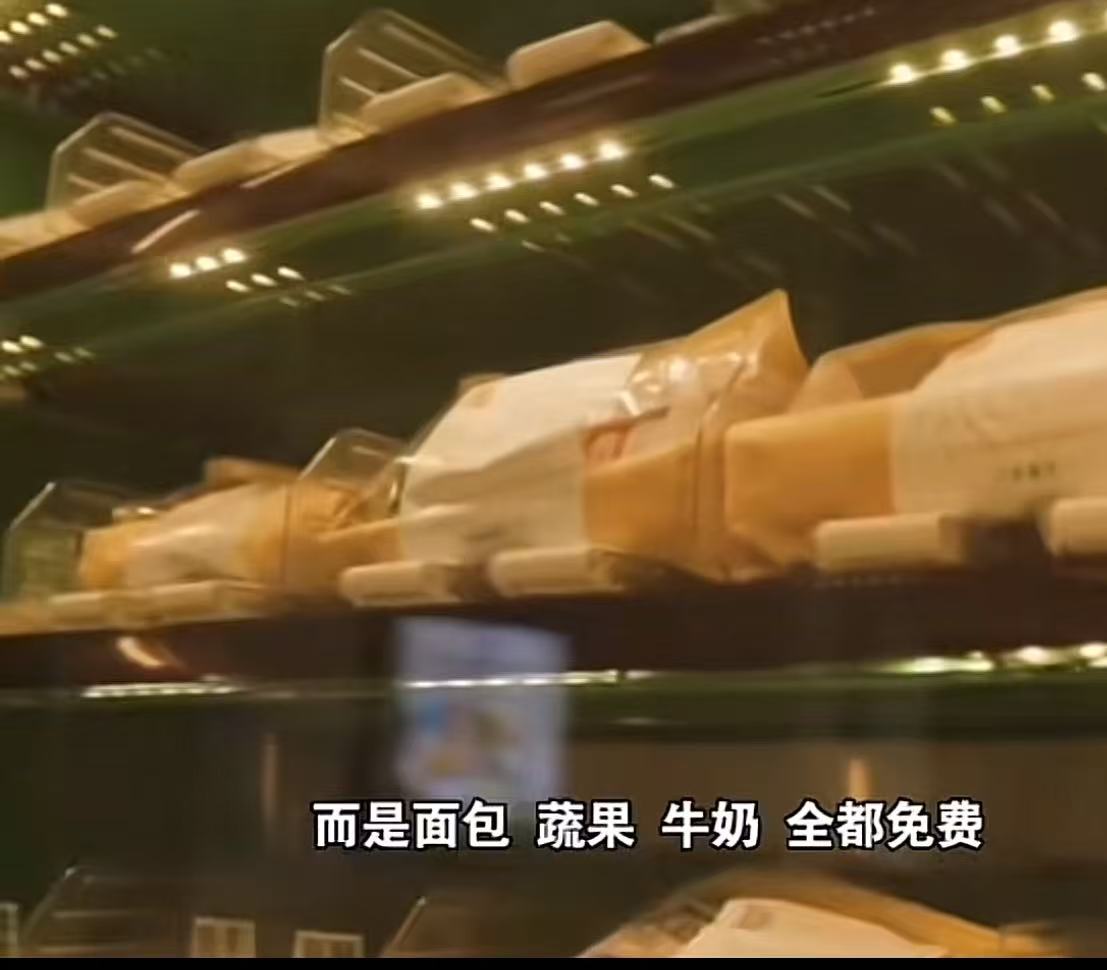 “深州火了！”当很多城市还在比拼高楼大厦，深圳已经在引领“文明”了，给其他城市好