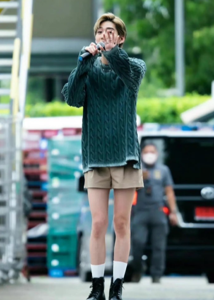 你能接受男生这样的穿搭吗？ ​​​