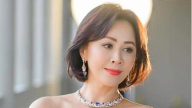 刘嘉玲晒40年前纸币，揭入行只有2000元，旧照被指撞脸佘诗曼！