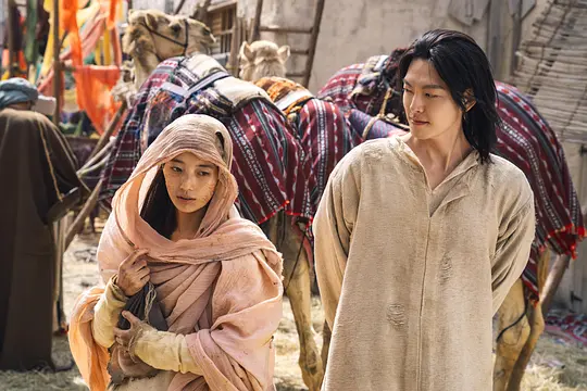   《许愿吧,精灵》中人物网络也更复杂. 剧情喜剧元素挺多 浪漫爱情的桥段到后半