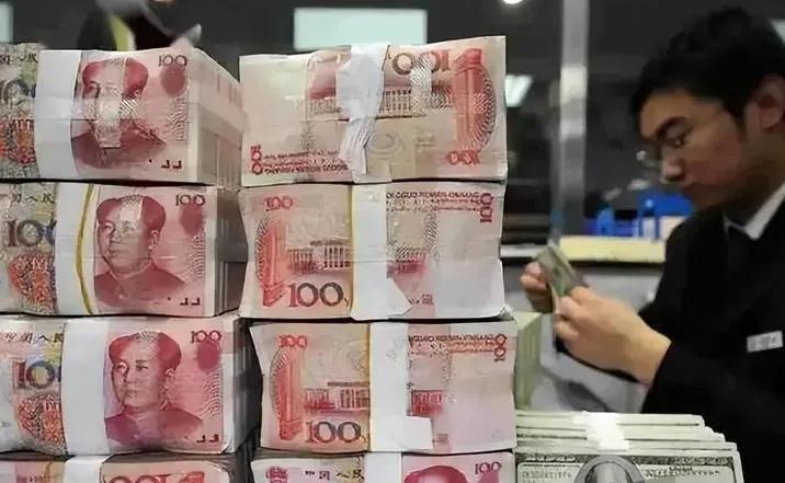 中国为什么不直接印大量的人民币去买美国的东西？这么说吧，全世界只有中国央行愿意拿