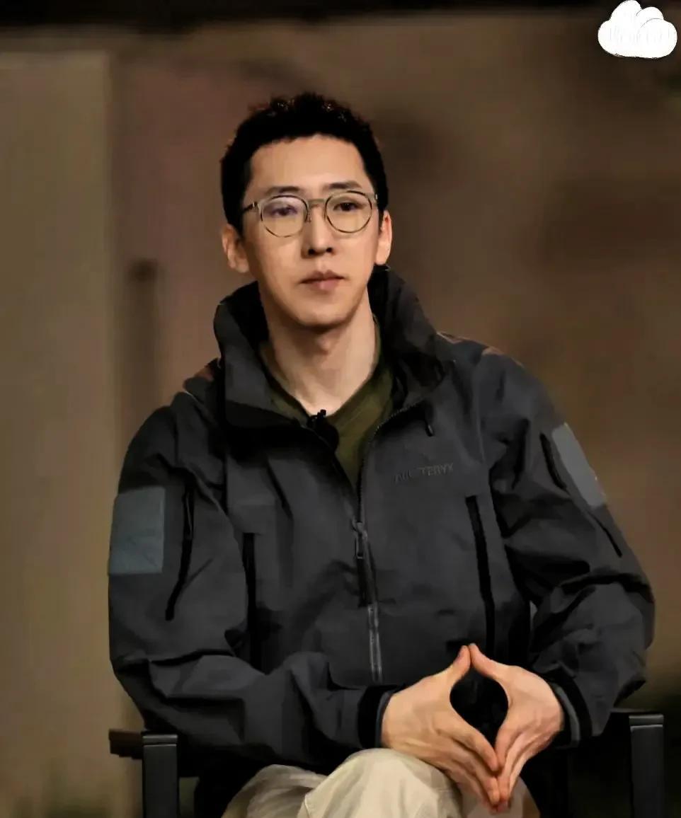 什么叫言多必失，
看看留几手就明白了。
李雪琴被举报事件引发网友热议，大家都觉得