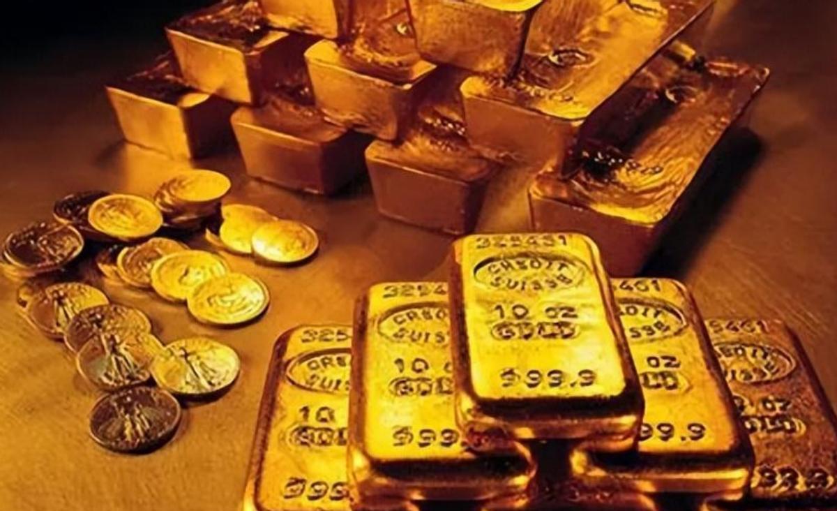 1600吨黄金沉入贝加尔湖，俄罗斯不敢打捞，为何？



沙俄覆灭后，流散的皇室