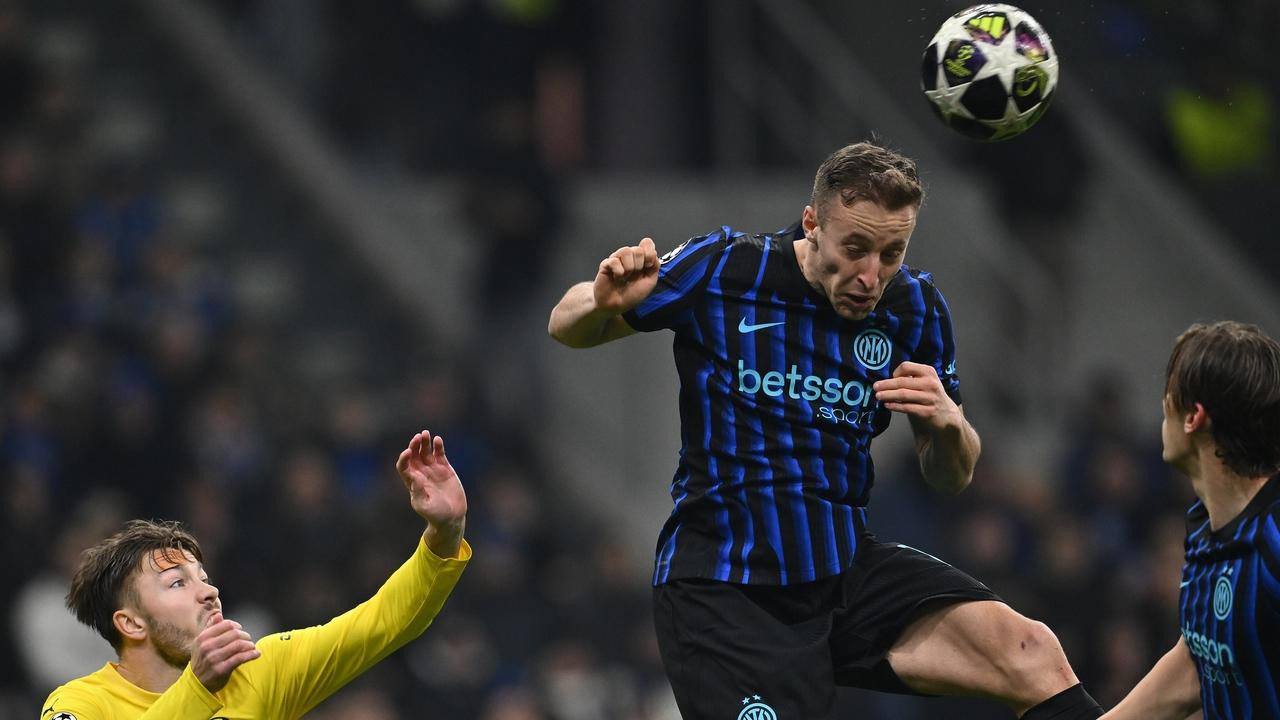 澳超第19轮焦点战：原初德比第三幕墨尔本胜利主场迎击阿德莱德联