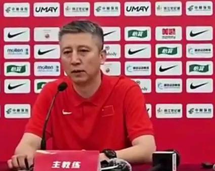 为什么受伤的总是我？郭士强谈杨瀚森缺席亚洲杯：
“我也是昨天比赛前的下午才看新闻