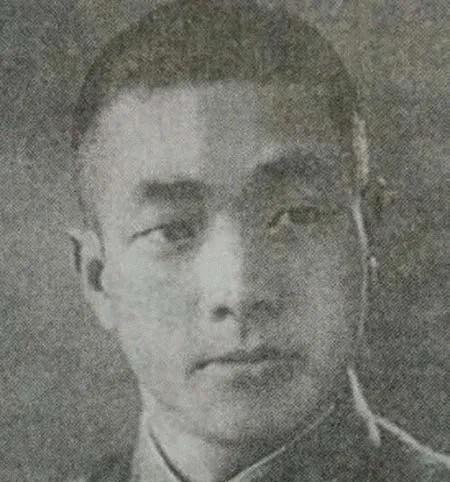 1947年，国民党第九十二军统帅黄翔得知爱子黄琪玲被军统逮捕，勃然大怒，直奔中央