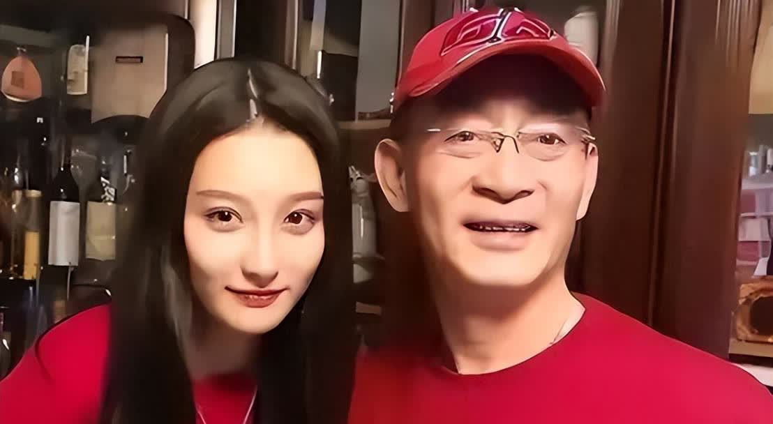 六小龄童女儿34岁至今仍单身！真相曝光，这一般人谁敢娶啊？