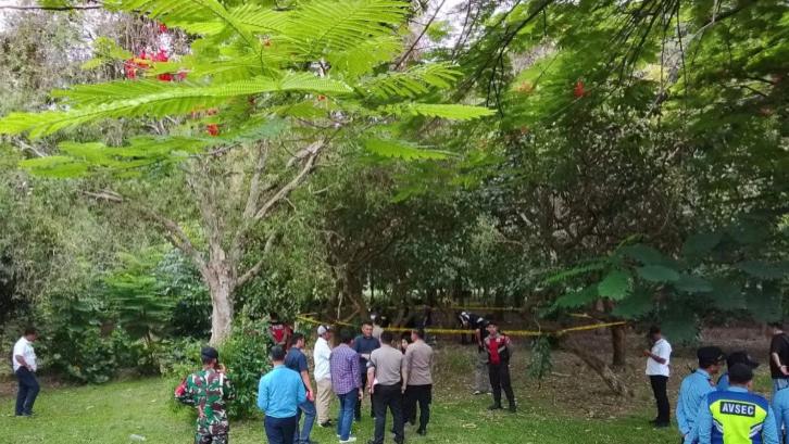 印尼现离奇事：传中国人自缢、总统被胁，投资百亿者遭遣返引风波