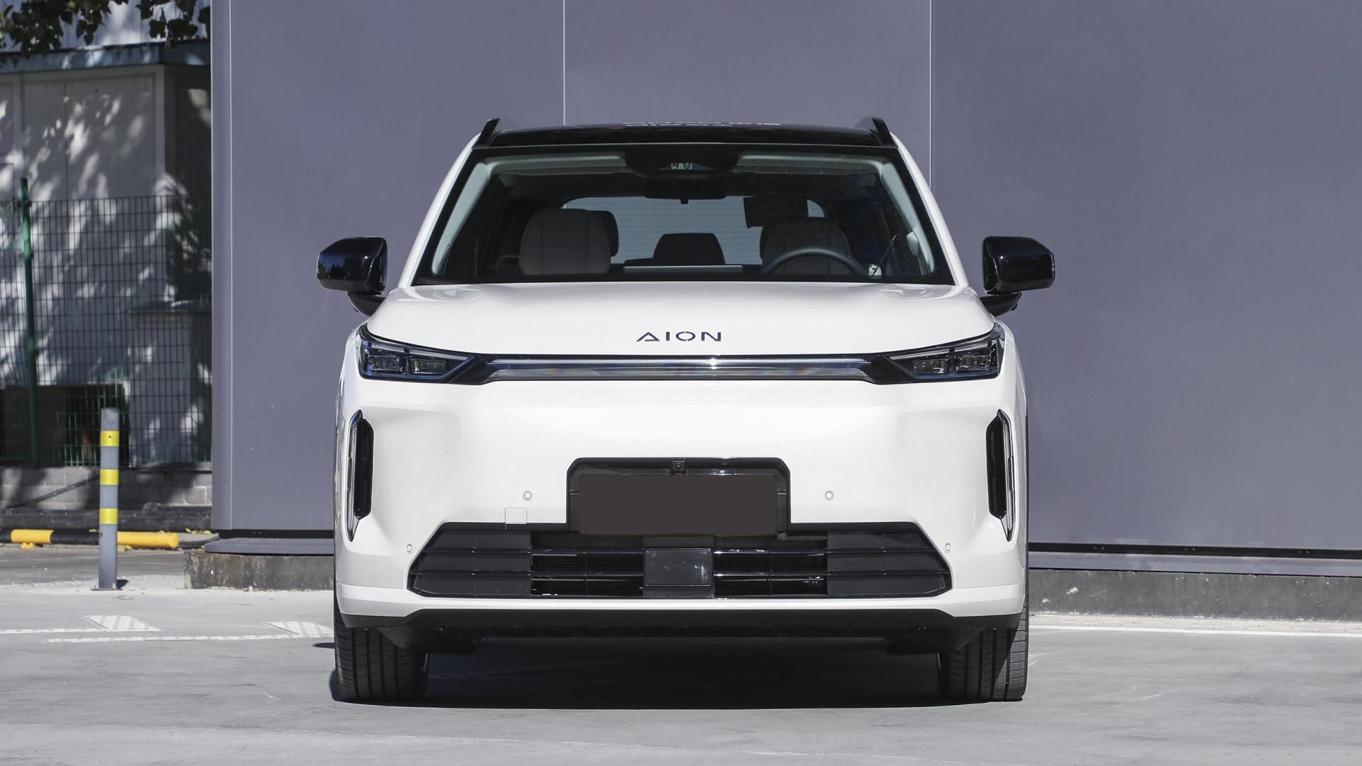 限时价10.48万元起，外观时尚个性，广汽埃安AION i60上市！