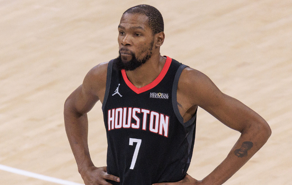 火箭看似防守资源极其丰富，但重用的是单兵防守，整体协作除了换防意识可以一无是处。