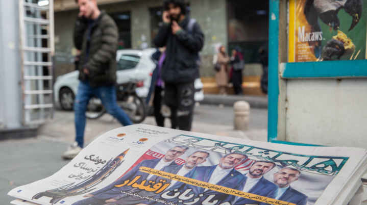 伊朗：拒绝美国军事部署