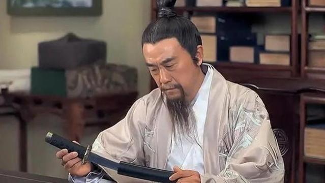 刘伯温临死前，给朱元璋送去一筐死鱼，17年后老朱才懂其深意