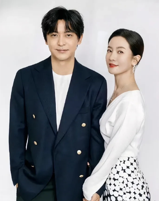 是个男人
都想要选择李晟这样的老婆
不是因为她漂亮，也不是因为她突然翻红，而是因