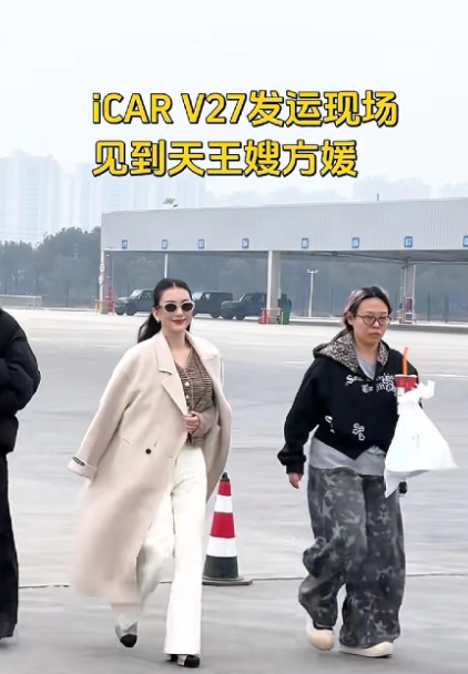 方媛状态真好，刚刚出月子就出来赚钱了