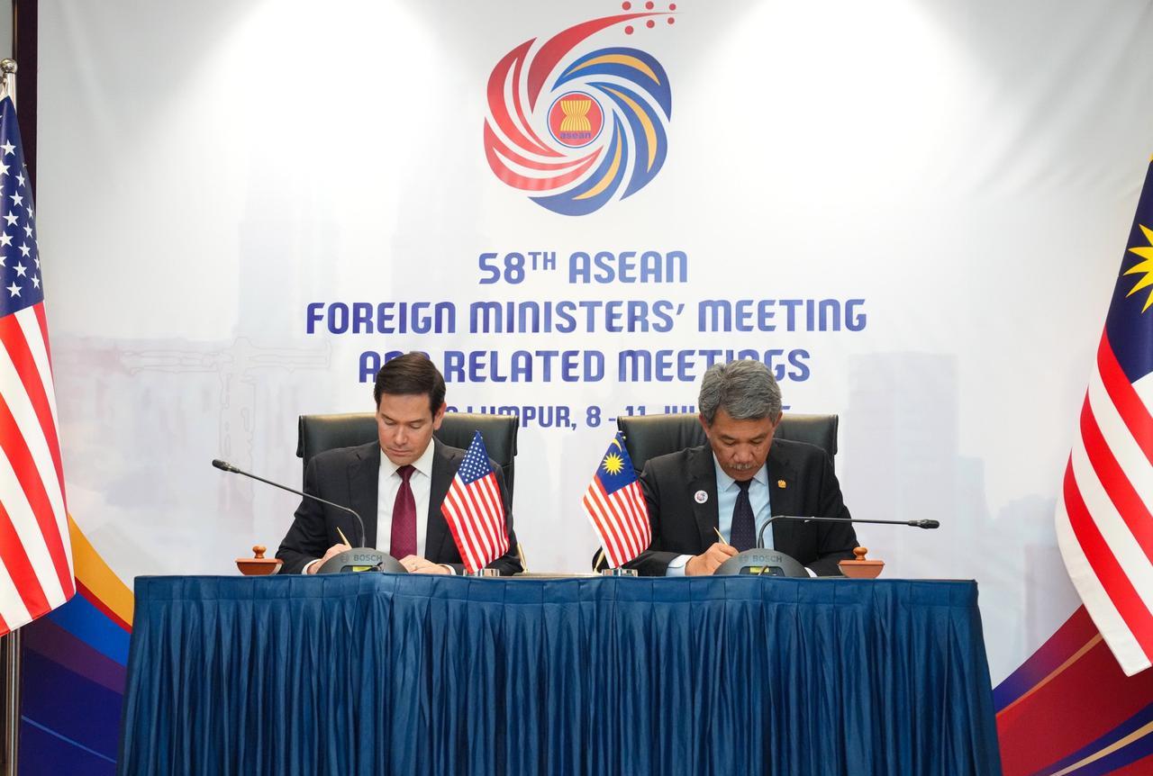 美国国务卿卢比奥今天发文说：“今天，我与马来西亚外交部长穆罕默德·哈桑签署了一份