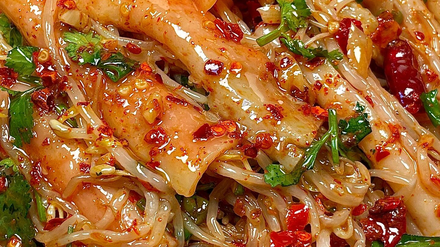 凉拌豆芽蟹柳：3种家常食材碰撞出的清爽小欢喜