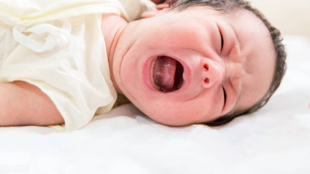 破解宝宝闹觉难题：从科学认知到温柔应对的实用指南