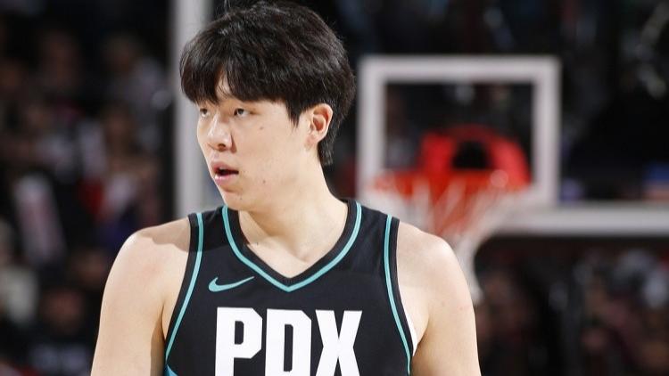 杨瀚森背靠背比赛来了，开拓者VS公牛