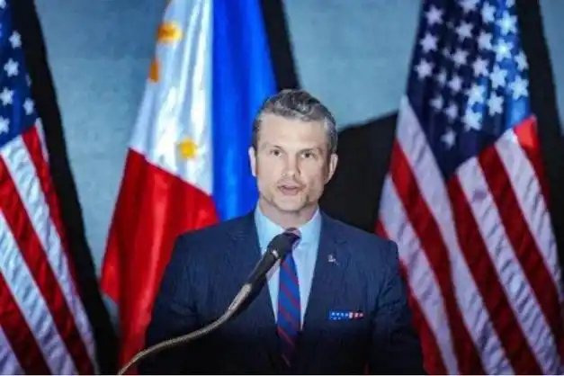 美国国防部长赫格塞斯再次对我们放出狠话，赫格塞斯表示，美国绝对不会允许中国在特朗