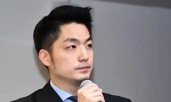 既然蒋万安不想统一，那么“双城论坛”就没有必要举行下去了。
蒋万安在双城论坛上的