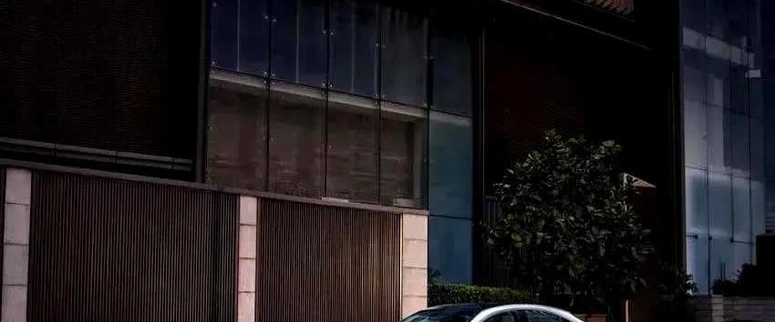 工信部突然喊话鼓励发展燃油车！

新能源车去年卖了1000万辆，渗透率都冲上