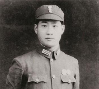 [微风]台湾共产党员林正亨被枪决，囚车正巧经过他家门前，他猛然站起急切的大喊：保