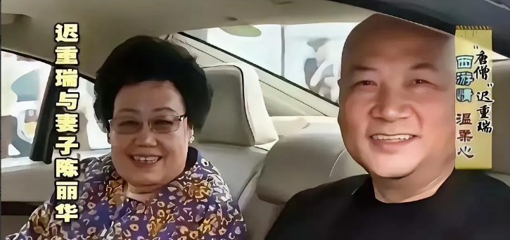 迟重瑞他这一辈子过得，我觉得还不如颗草呢。老话说得好，“人留后代草留根”，草都知