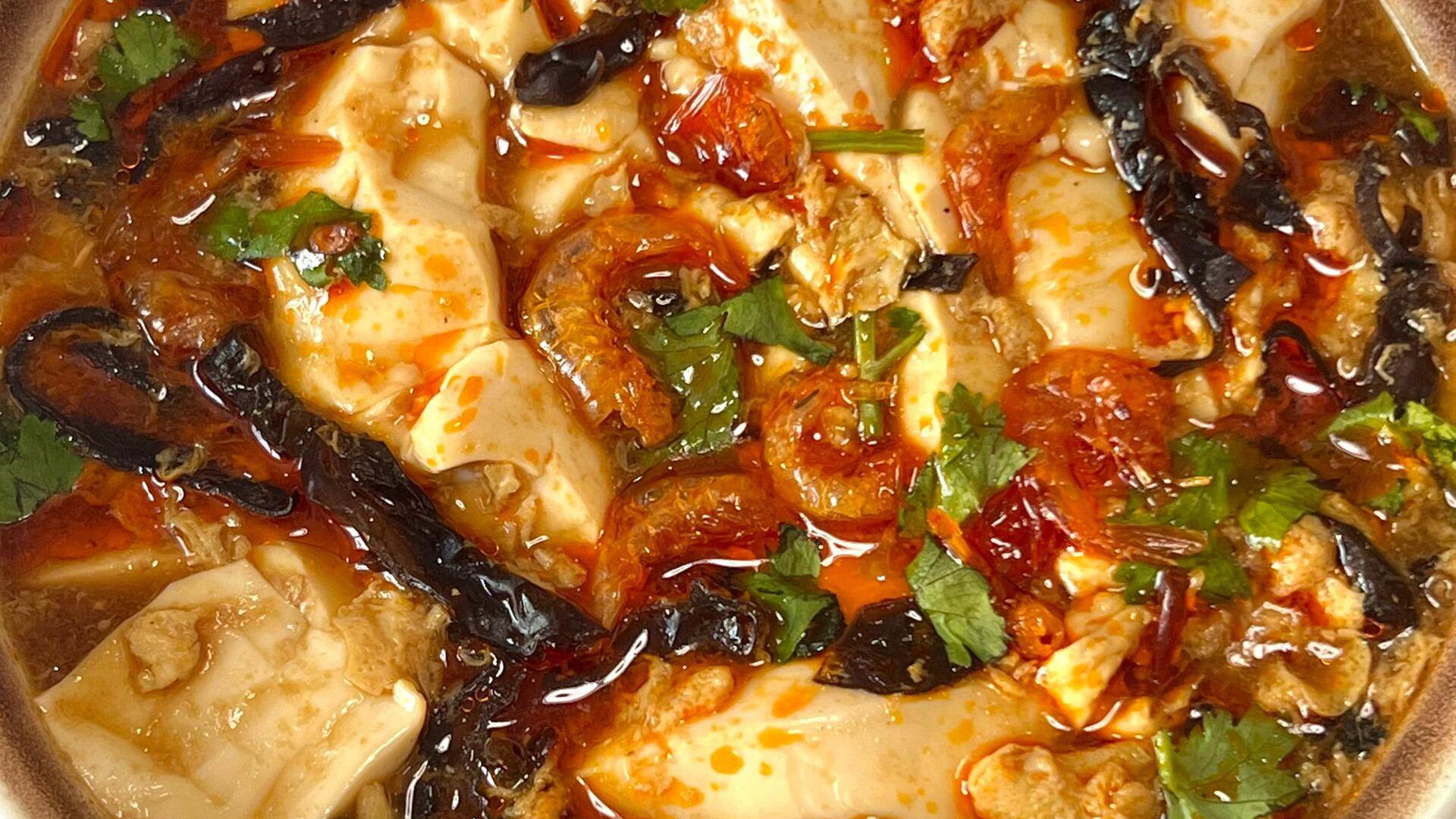 香咸豆腐脑：一碗唤醒清晨的烟火诗，藏着老街的岁月滋味