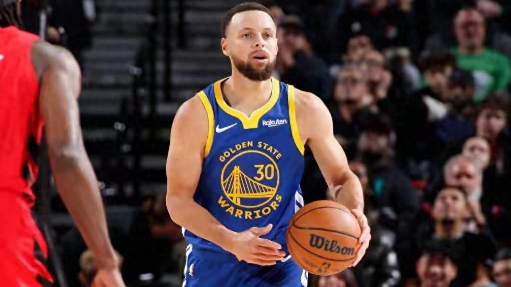 2连败！库里空砍48分+12三分