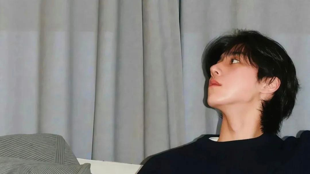 从“雪花飘飘”到“清爽到底”！这款览邦男士洗发水实测，选对真的能换颗头