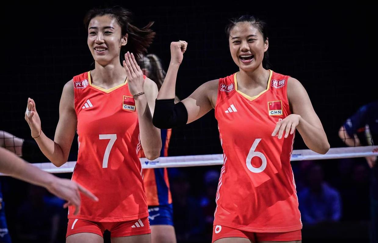 女排世联赛总决赛，被责骂最多的5个人[笑哭]


女排世联赛总决赛1/4决赛
