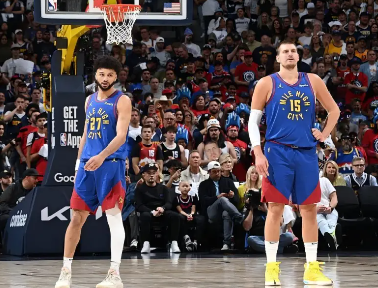 季后赛MVP评选：掘金4-3快船，系列赛MVP你选谁？

今日的NBA季后赛，掘