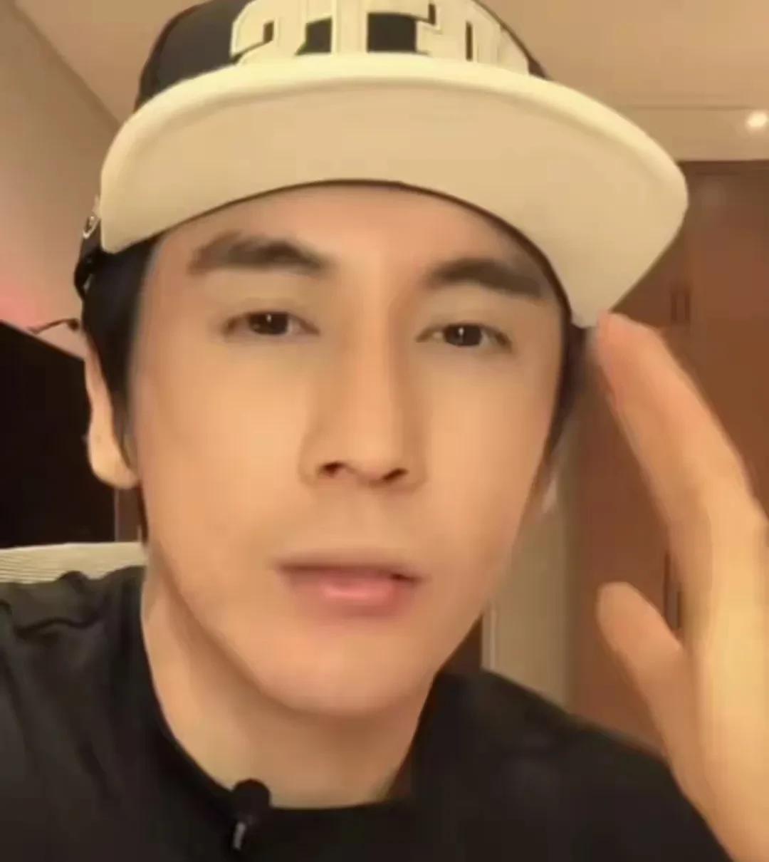 认知不健全或者是非观都没有的人，不要出来乱讲话，去维护谁或者是去贬低谁，否则就是
