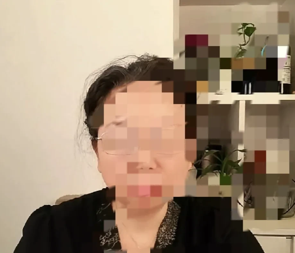 土木大娘说，只要你把大把大把的“正具” 拿过来，能够胜过我， 我某某就给你道歉。