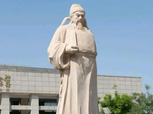 来自“河北”的十大名人：

1.秦朝：赵佗，2.曹魏：张郃；
3.蜀汉：刘备，4